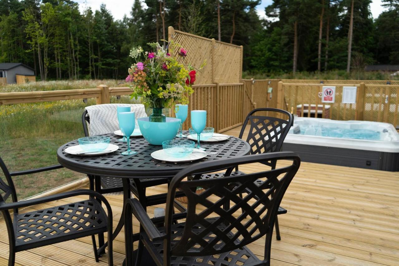 Hollicarrs Holiday Park - Hares Leap Riccall Exterior photo