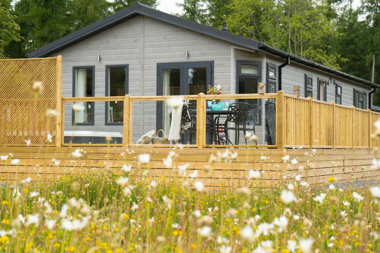 Hollicarrs Holiday Park - Hares Leap Riccall Exterior photo